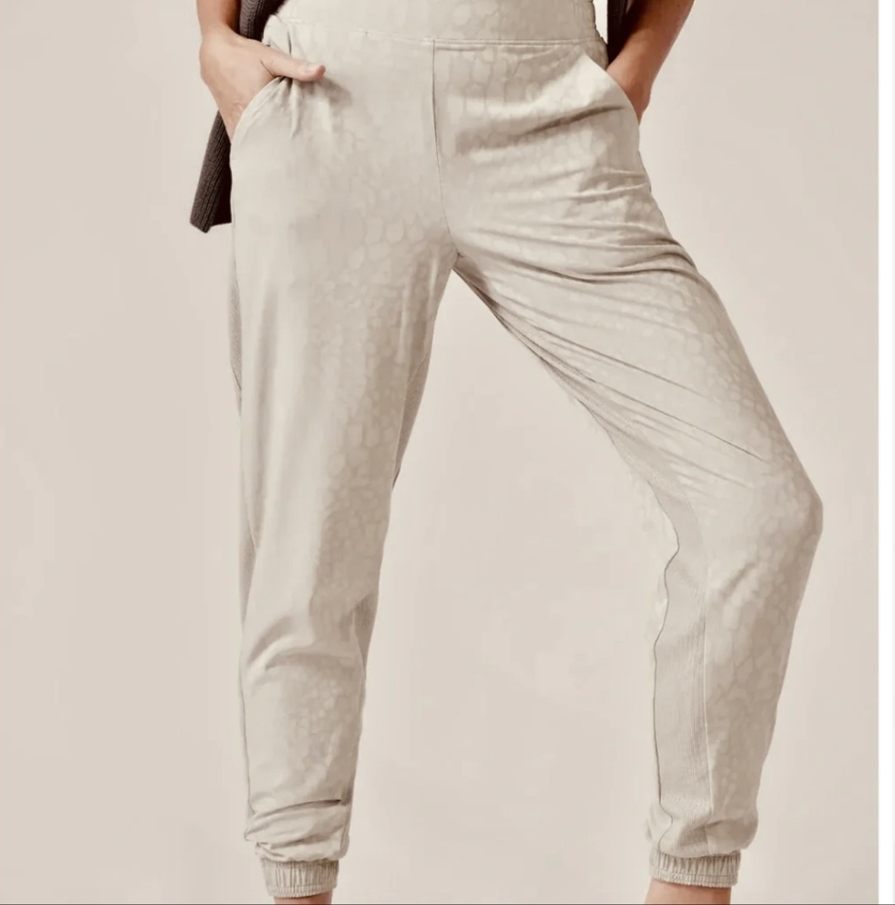 Athleta Brooklyn Textured Jogger Pull On Size 10 Abalone Grey Tan 981251 EUC